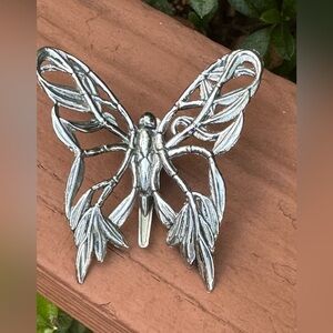John Hardly Elegant Silver Butterfly pin scarf pin Ornament, brooch